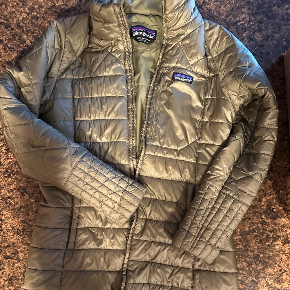 Patagonia Radalie jacket. Hunter green. Women’s medium